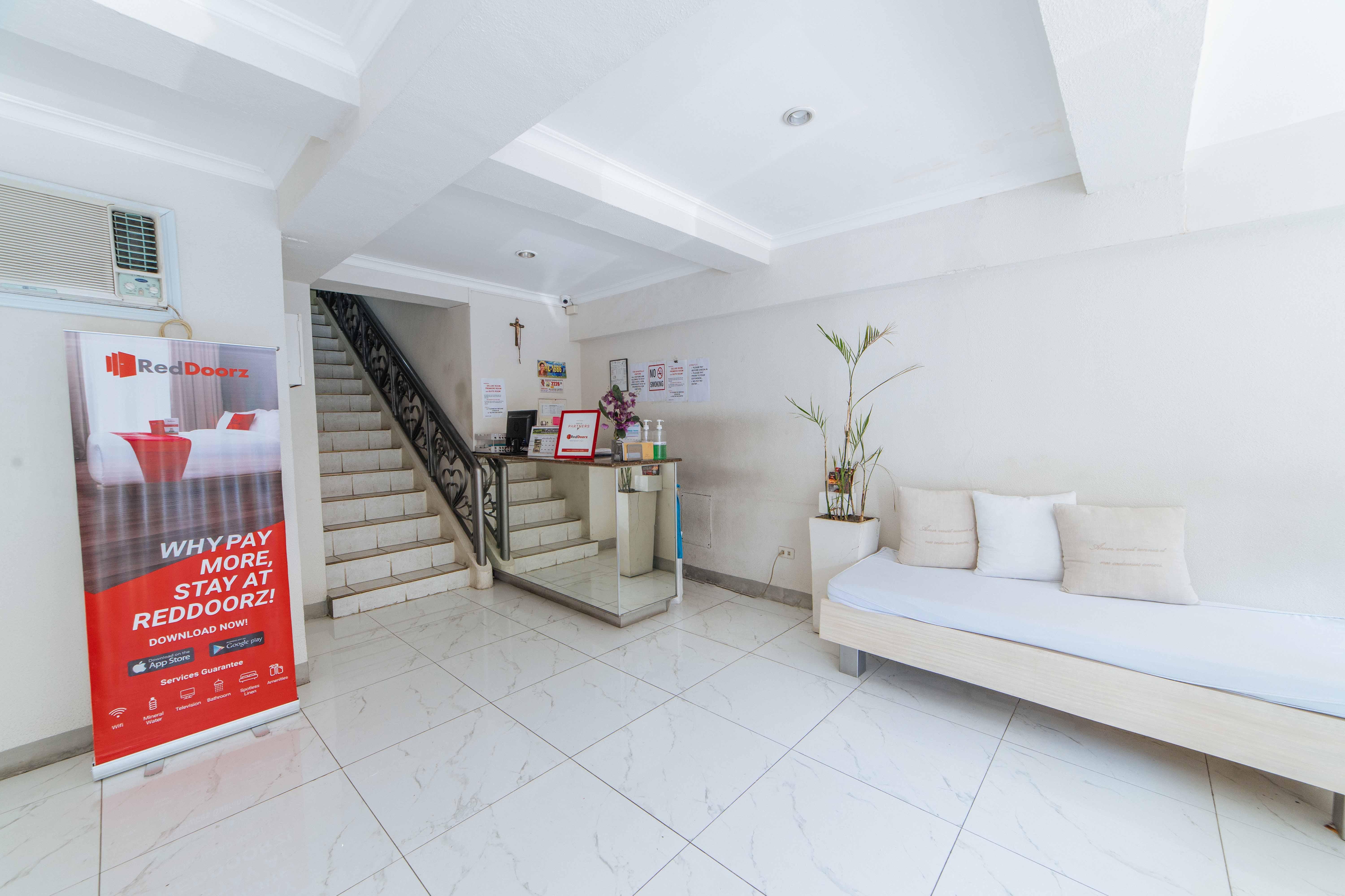 Hotel Reddoorz At Samat Mandaluyong Exterior foto
