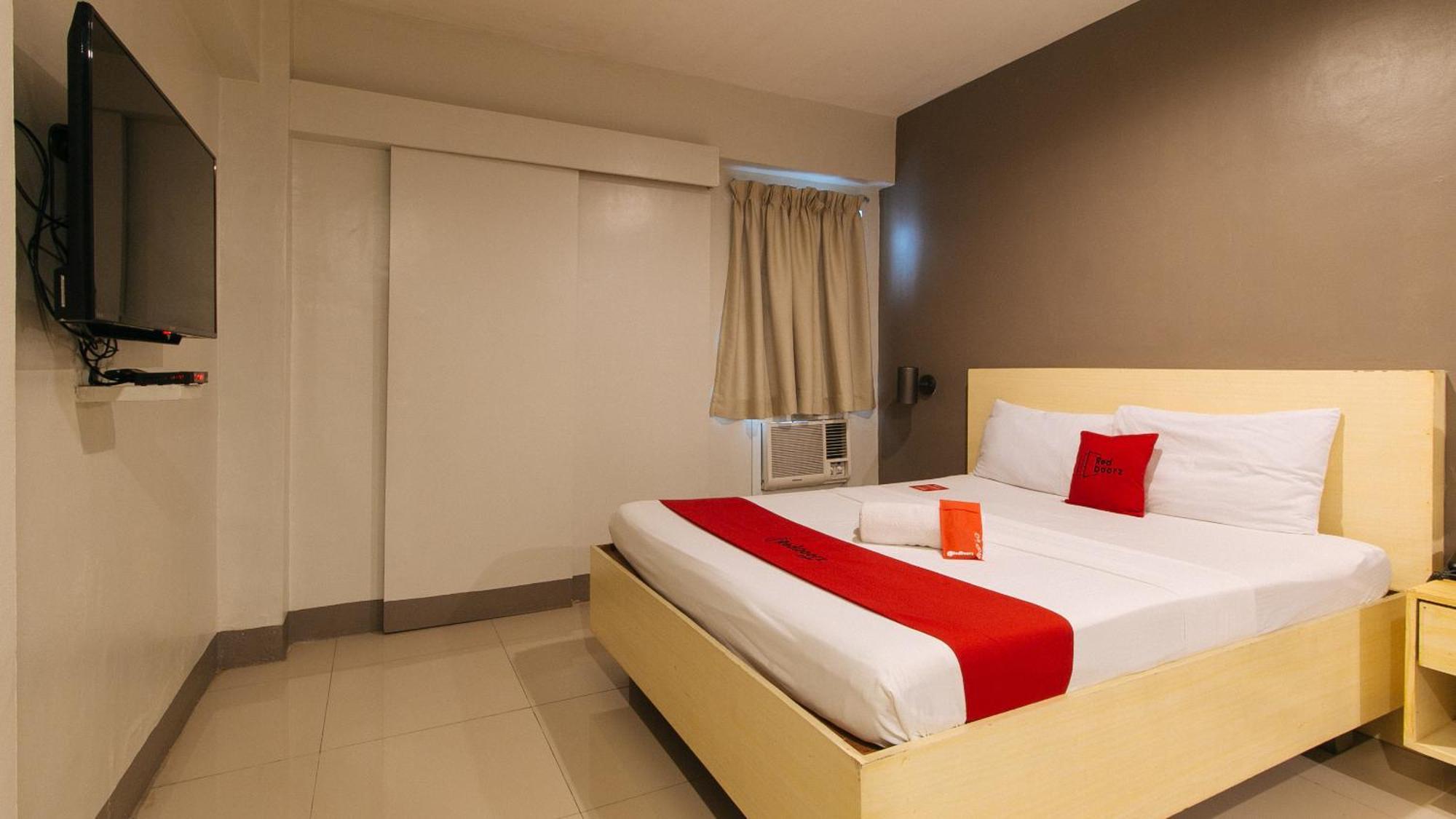 Hotel Reddoorz At Samat Mandaluyong Exterior foto