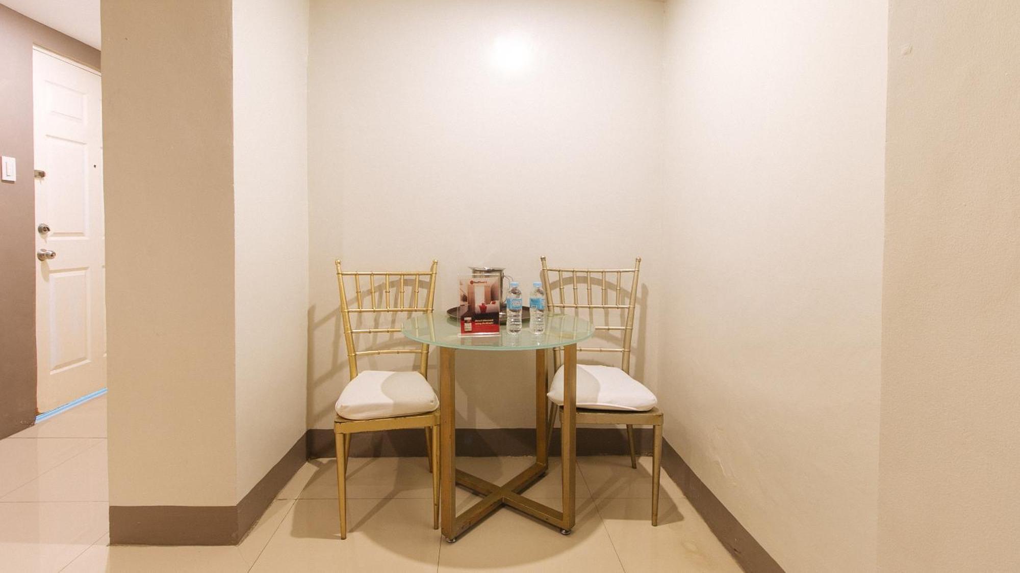 Hotel Reddoorz At Samat Mandaluyong Exterior foto